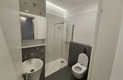 Аренда новой комфортной 2-комнатной квартиры 50 м² в районе Tomis Plus, Констанца, Румыния